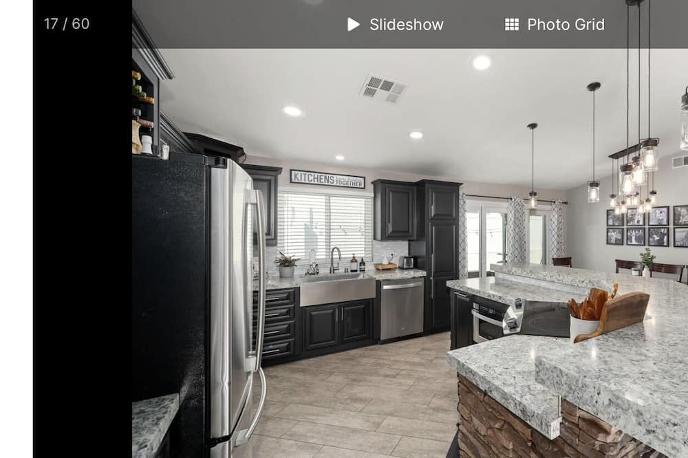 Photo of Kitchen in Canyon Lake