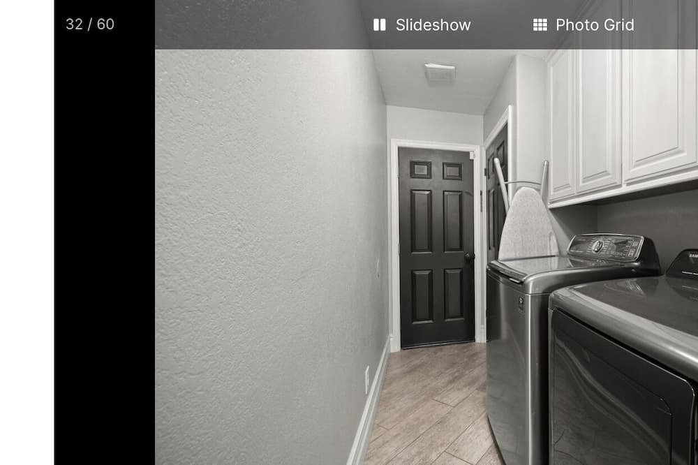 Photo of Kitchen in Canyon Lake