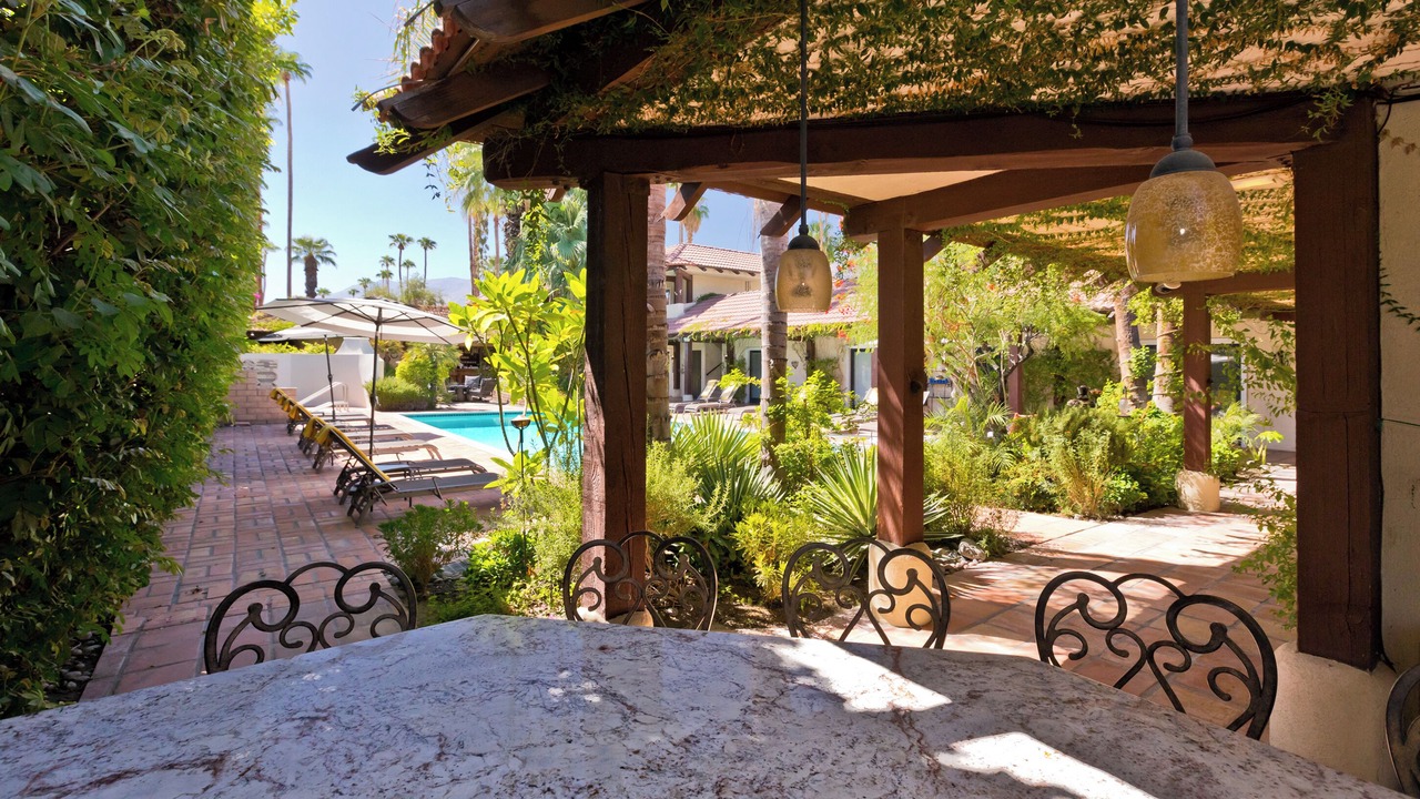 Photo of Outdoor in Deepwell Estates