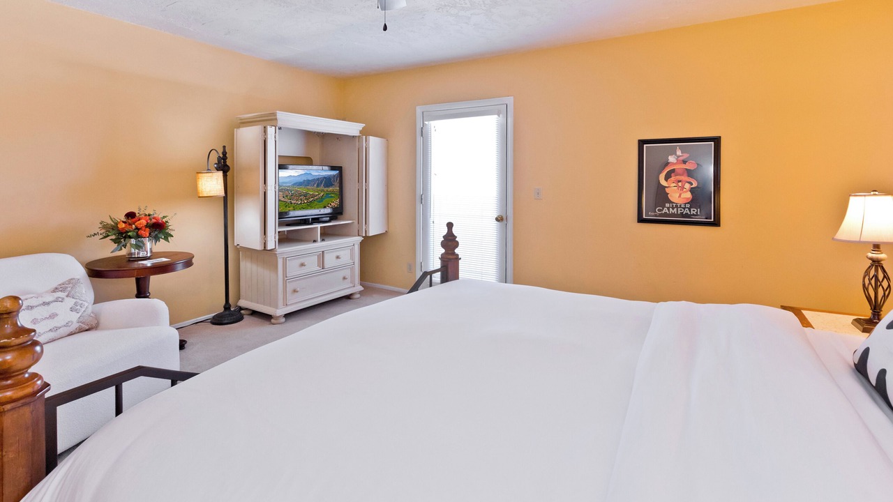 Photo of Bedroom in Deepwell Estates