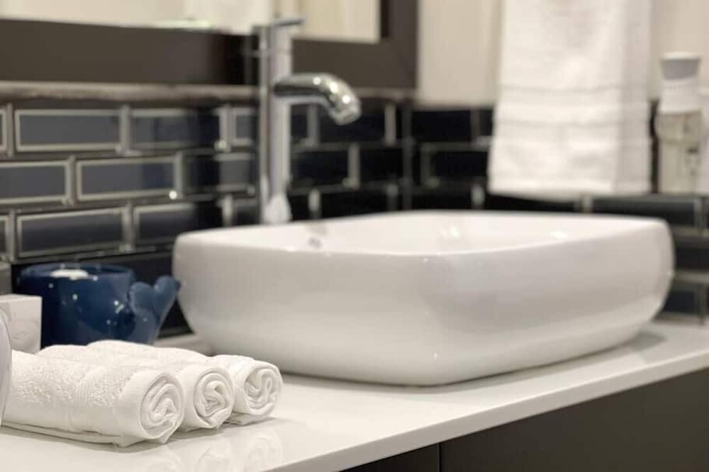 Photo of Bathroom in Canoga Park