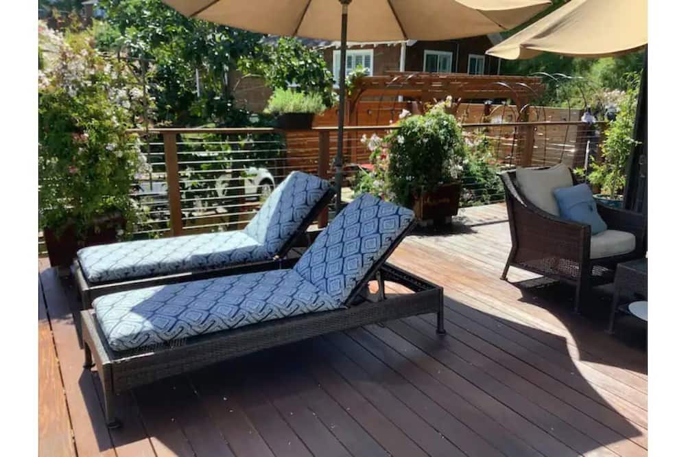 Photo of Patio Balcony in San Anselmo