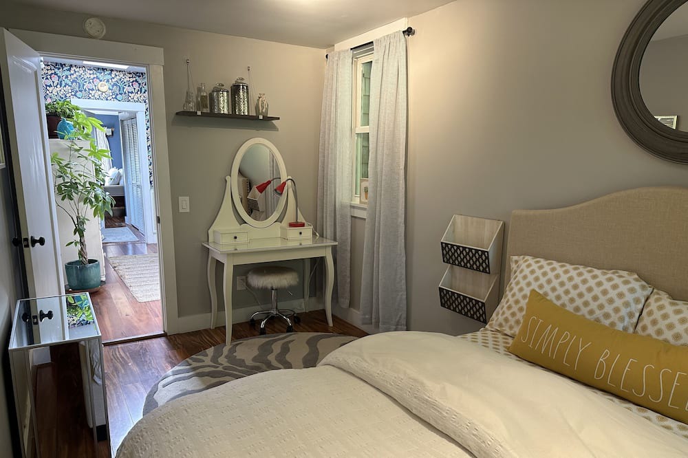 Photo of Bedroom in San Anselmo