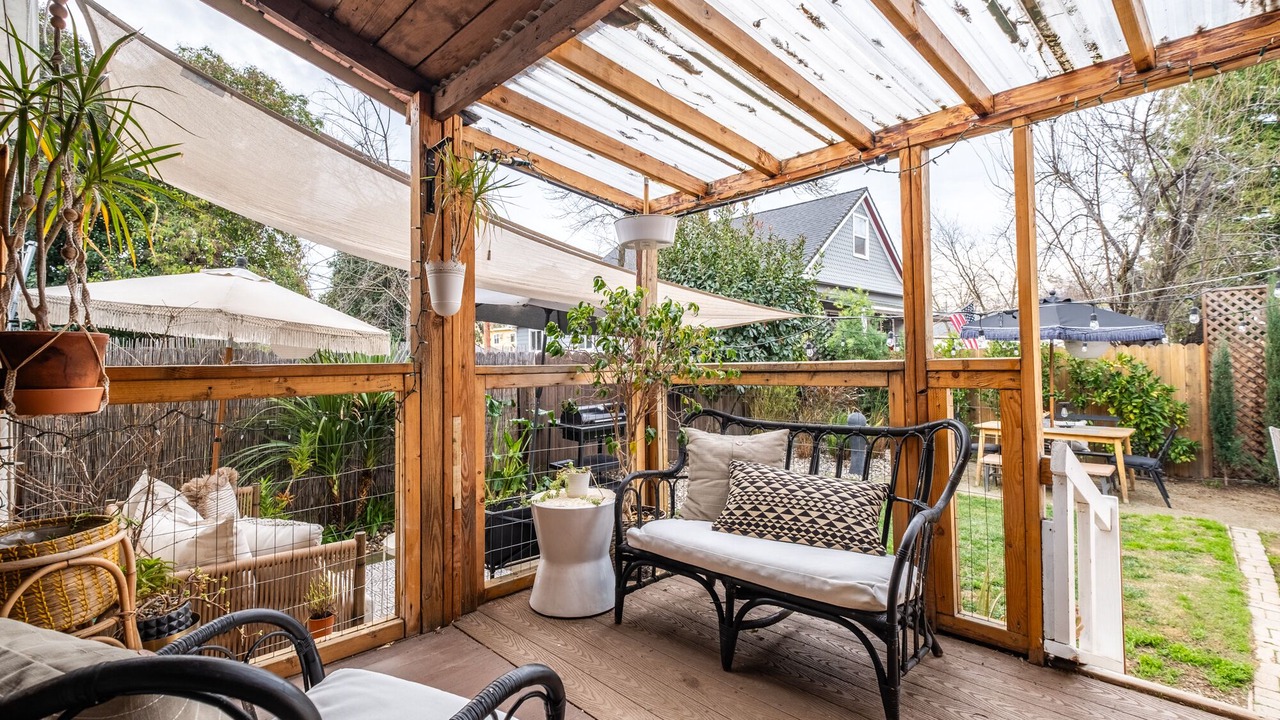 Photo of Outdoor in North Oak Park