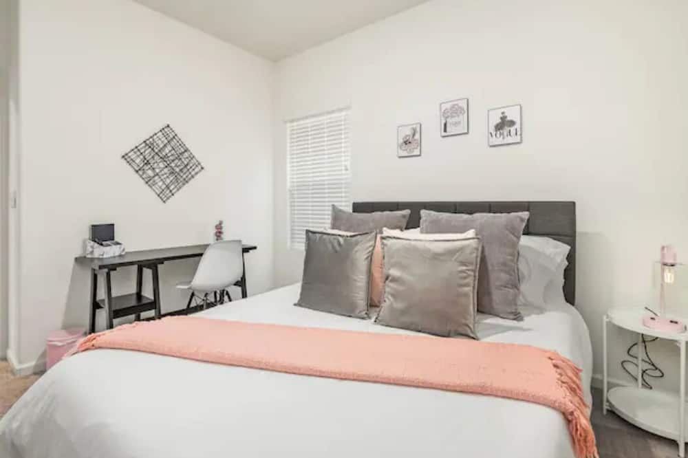 Photo of Bedroom in Roosevelt