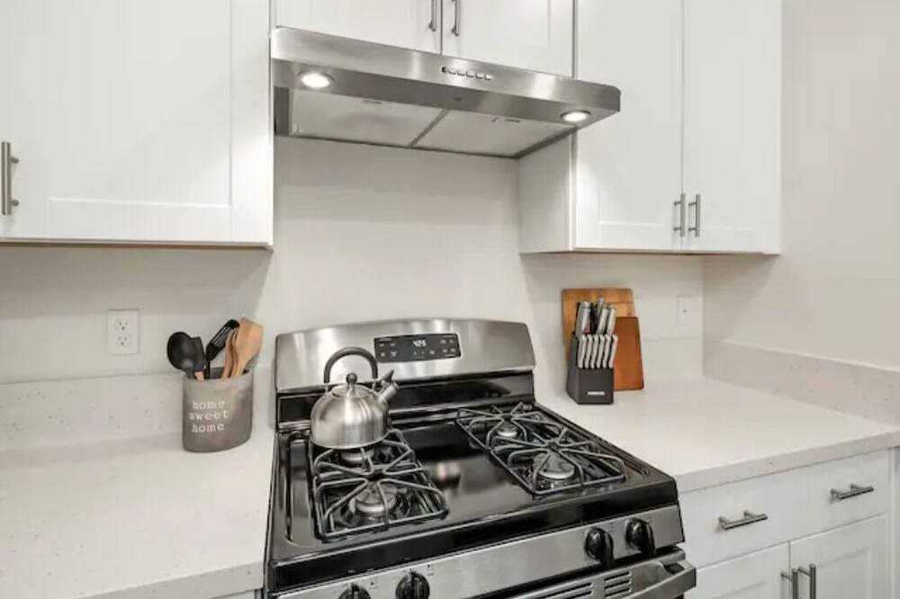 Photo of Kitchen in Roosevelt