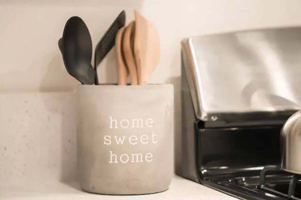 Photo of Kitchen in Roosevelt