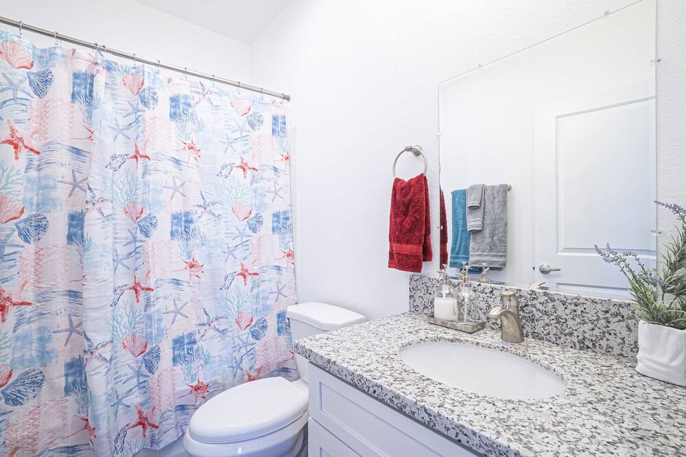 Photo of Bathroom in South Natomas