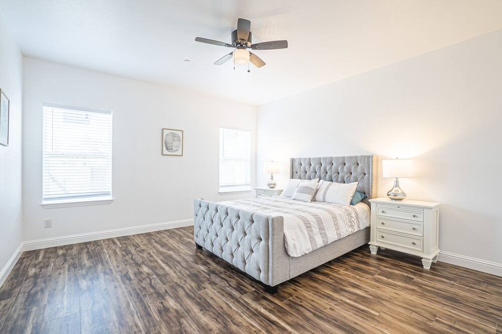 Photo of Bedroom in South Natomas