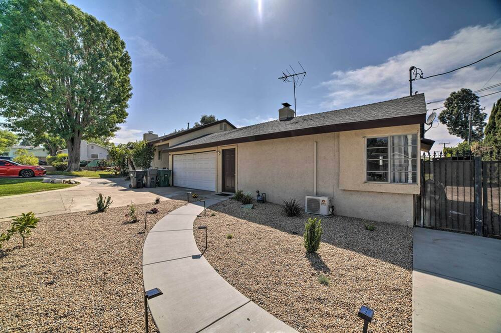 Photo of Outdoor in Corona
