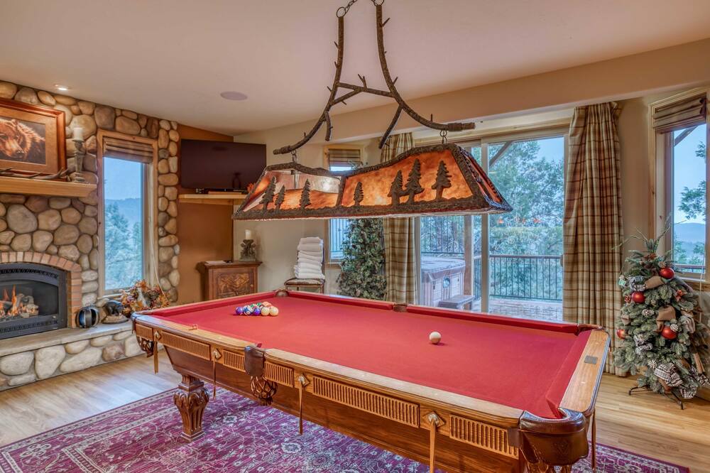 Photo of Bedroom in Castle Glen Estates
