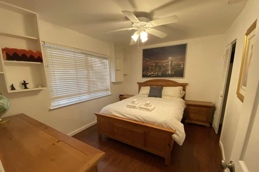 Photo of Bedroom in Citrus Heights