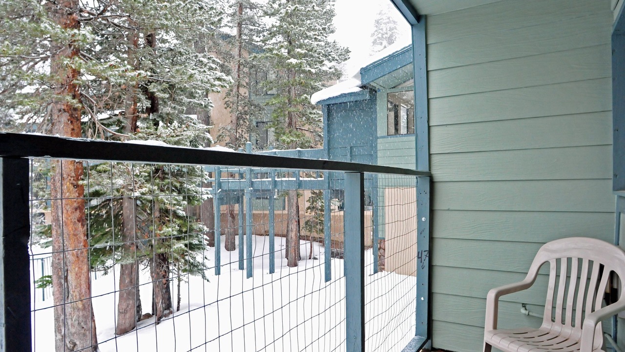 Photo of Patio Balcony in Mammoth Lakes