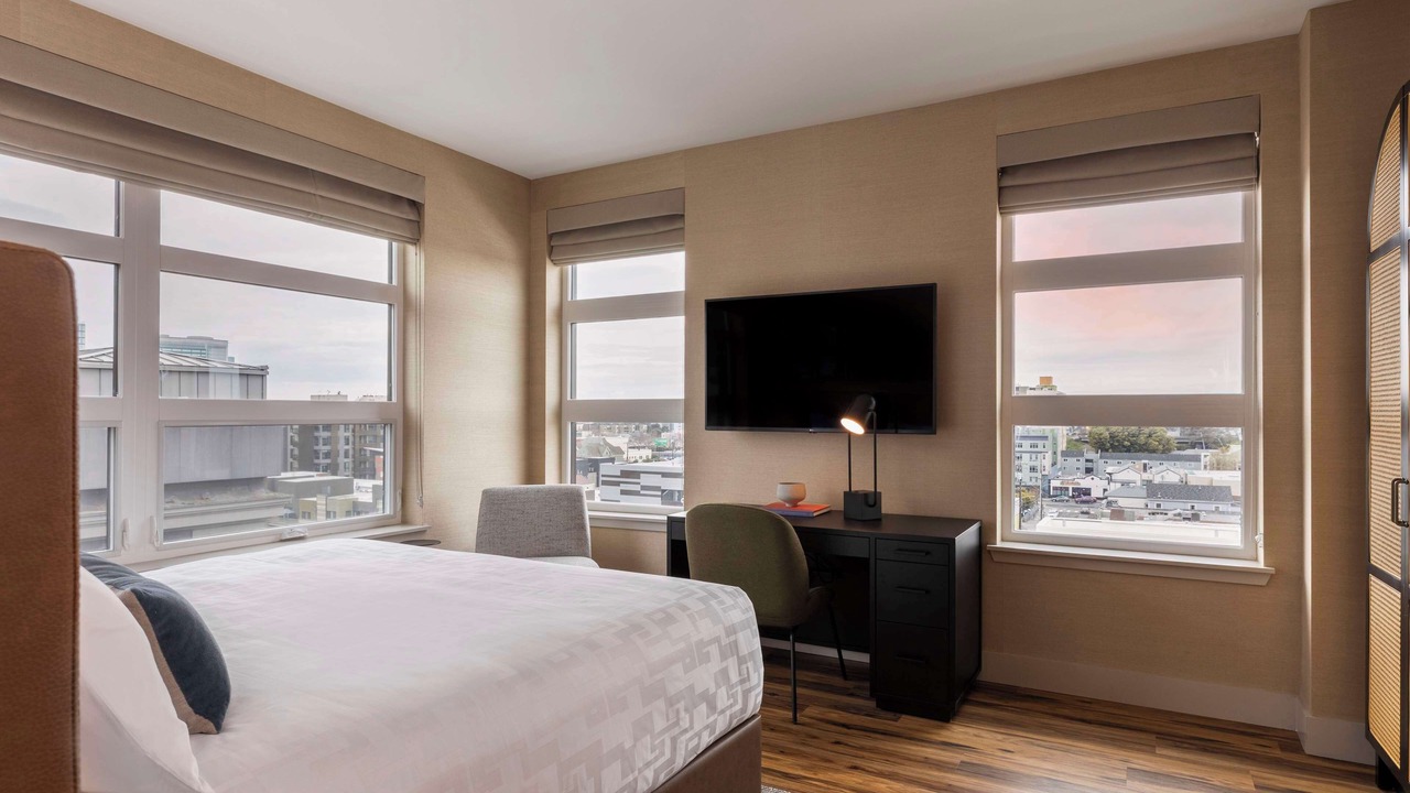 Photo of Bedroom in Oakland