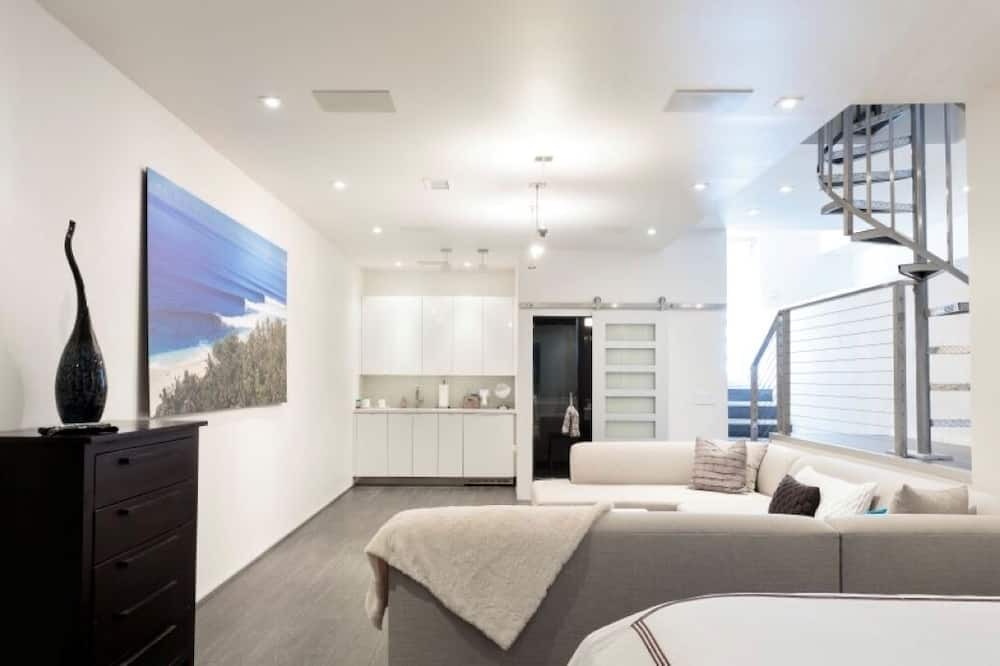 Photo of Bedroom in Playa Del Rey