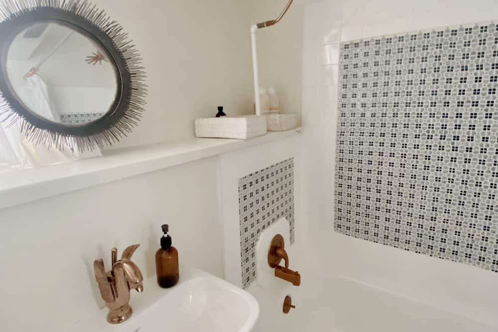 Photo of Bathroom in Sausalito