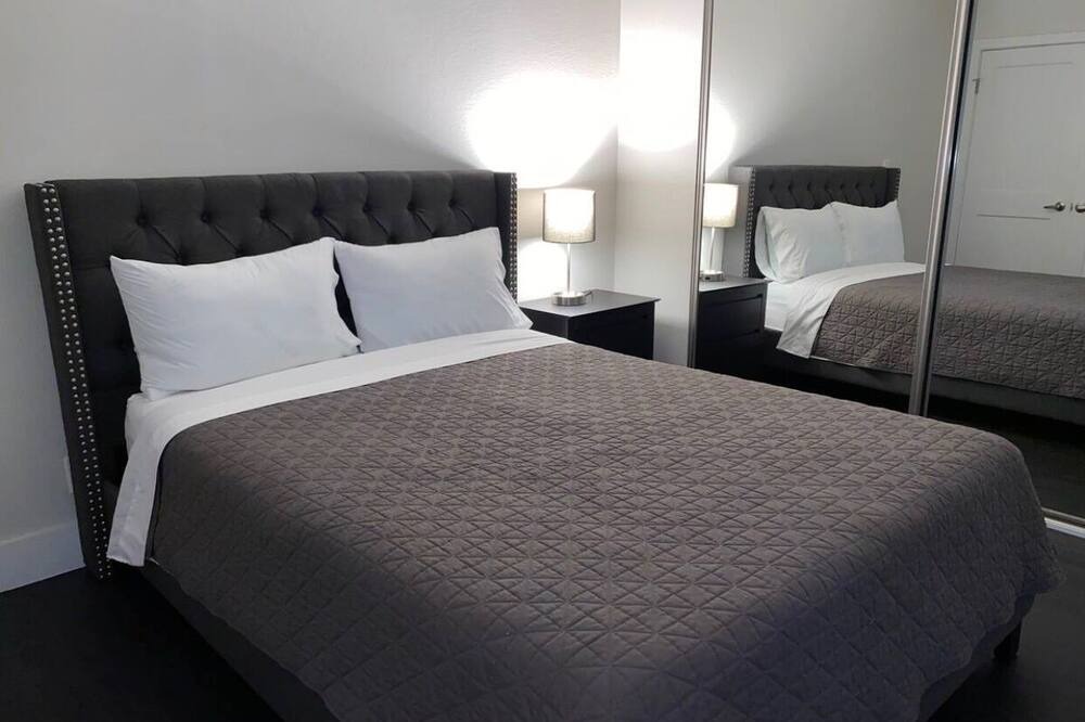 Photo of Bedroom in City West