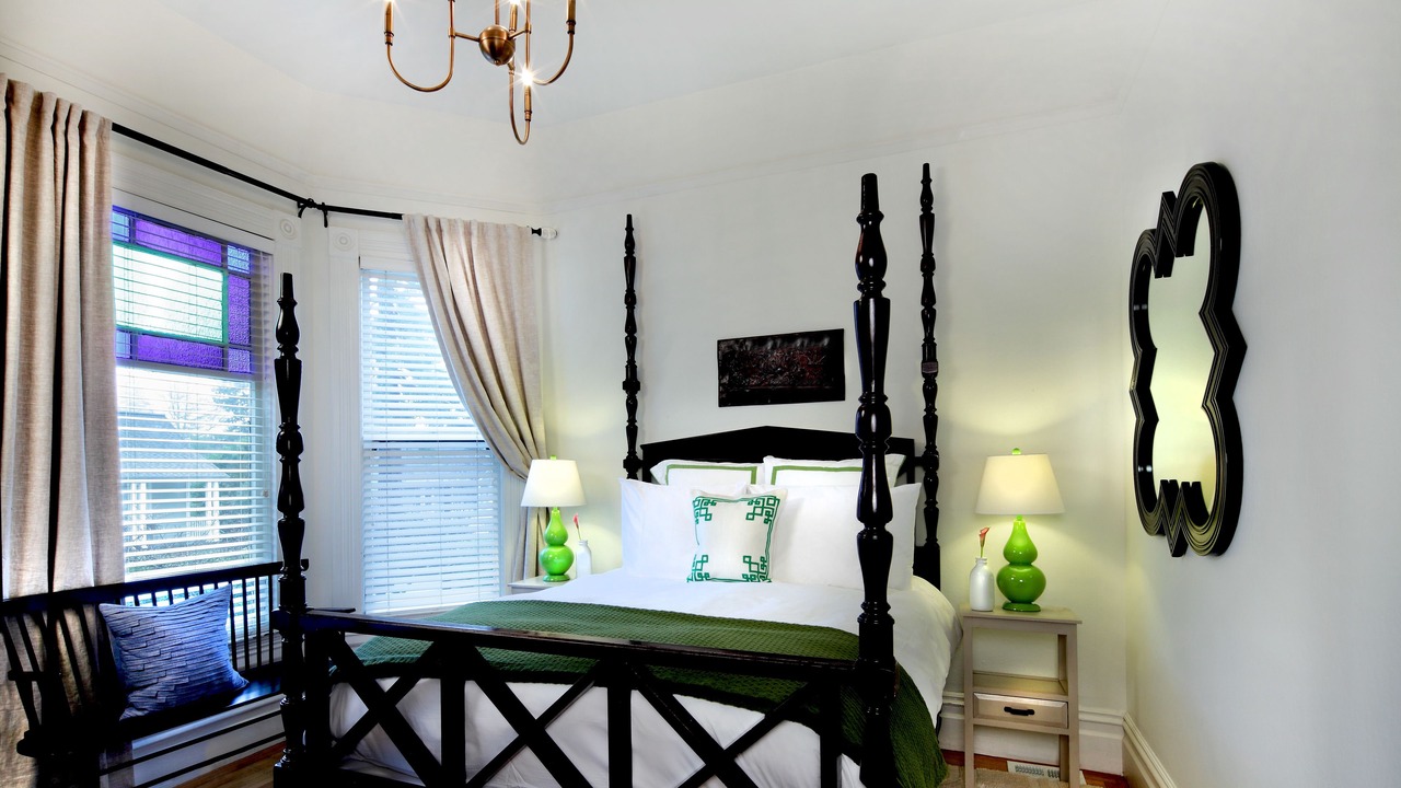 Photo of Bedroom in Healdsburg