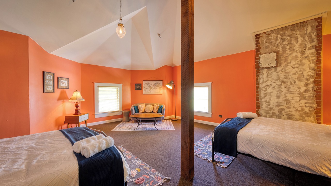 Photo of Bedroom in Downtown Sacramento