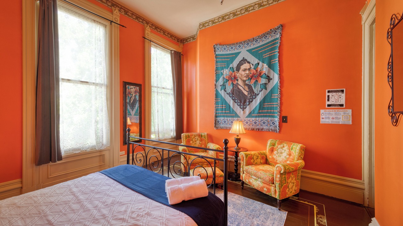 Photo of Bedroom in Downtown Sacramento