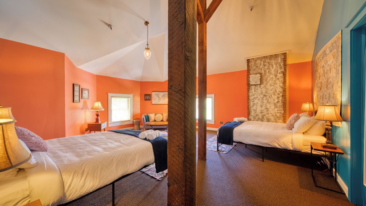 Photo of Bedroom in Downtown Sacramento