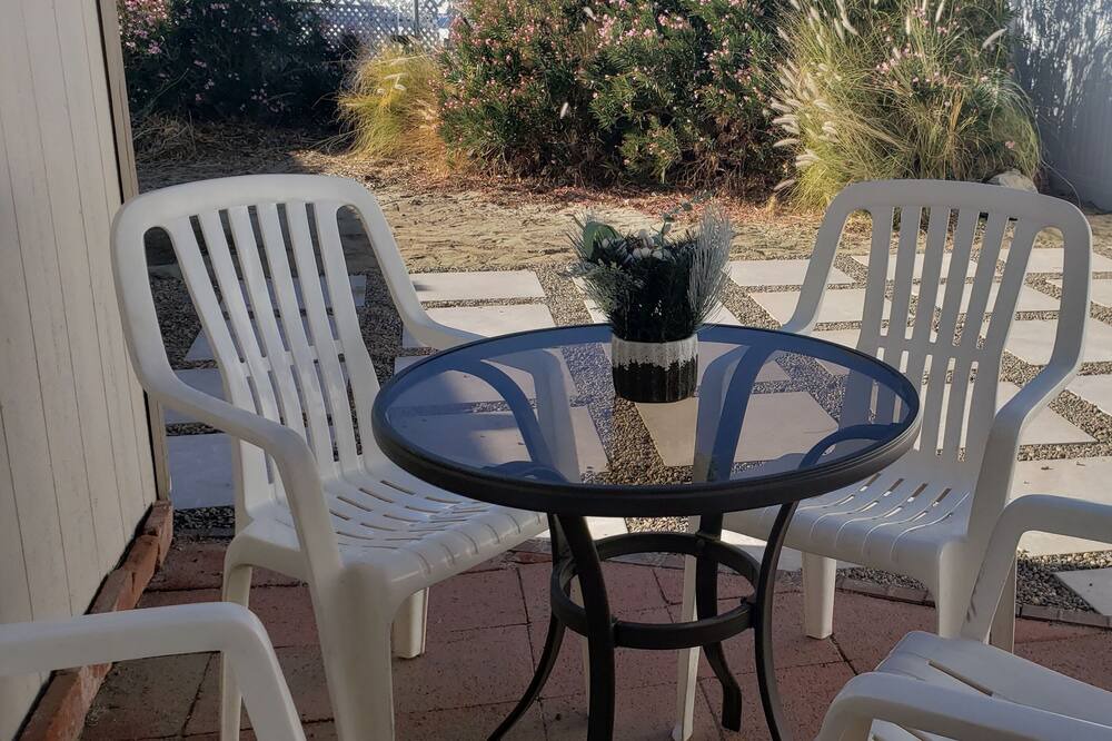 Photo of Patio Balcony in Desert Hot Springs