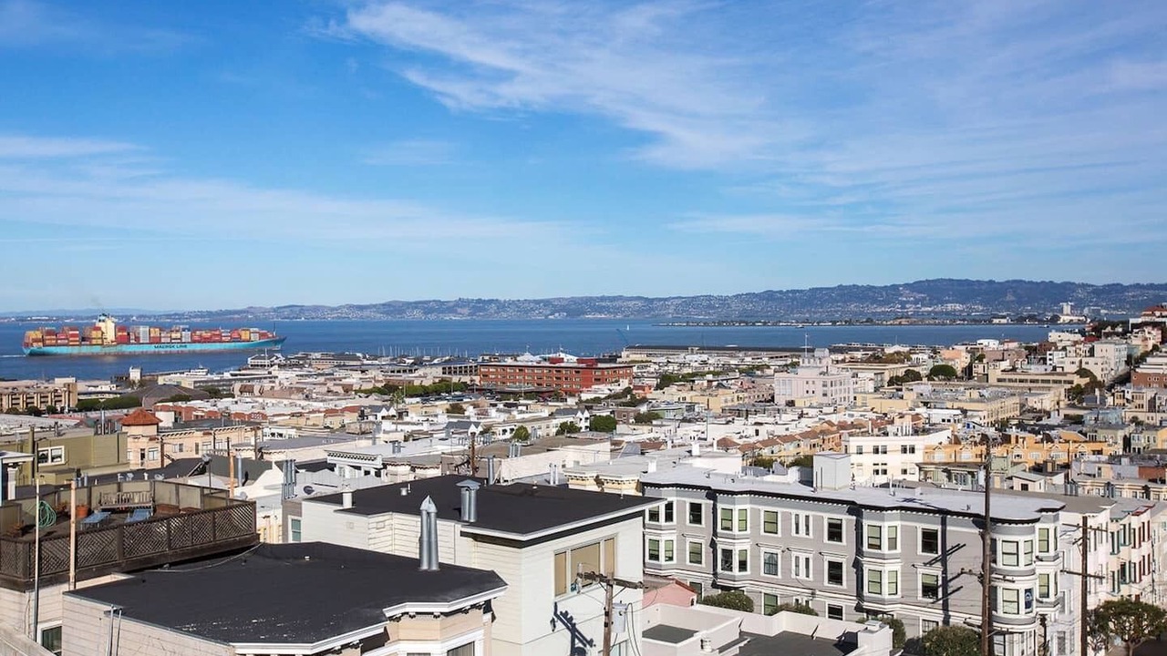 Photo of Others in Russian Hill