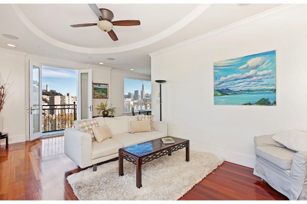 Photo of Livingroom in Russian Hill