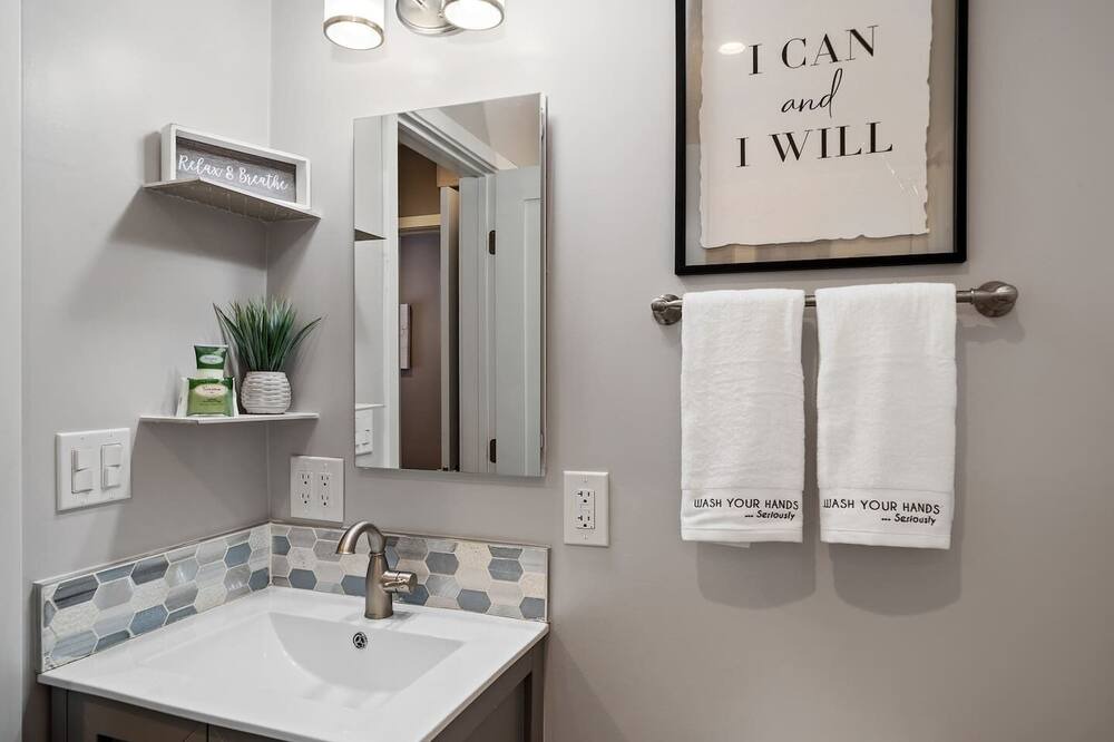 Photo of Bathroom in Canoga Park