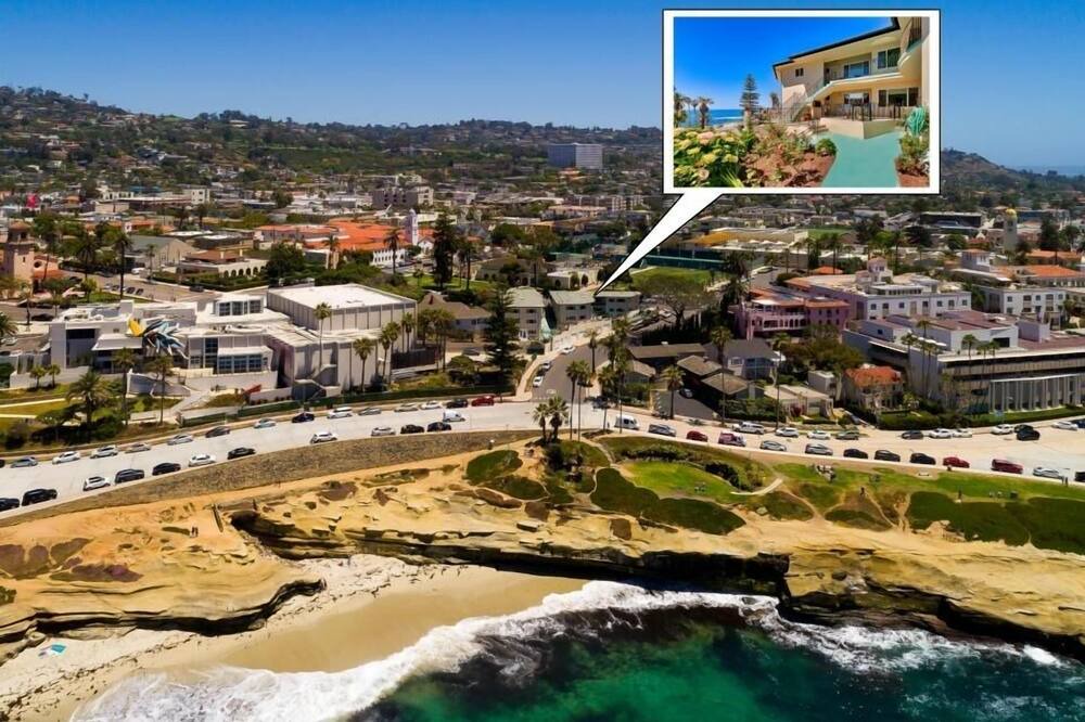Photo of Others in Village of La Jolla