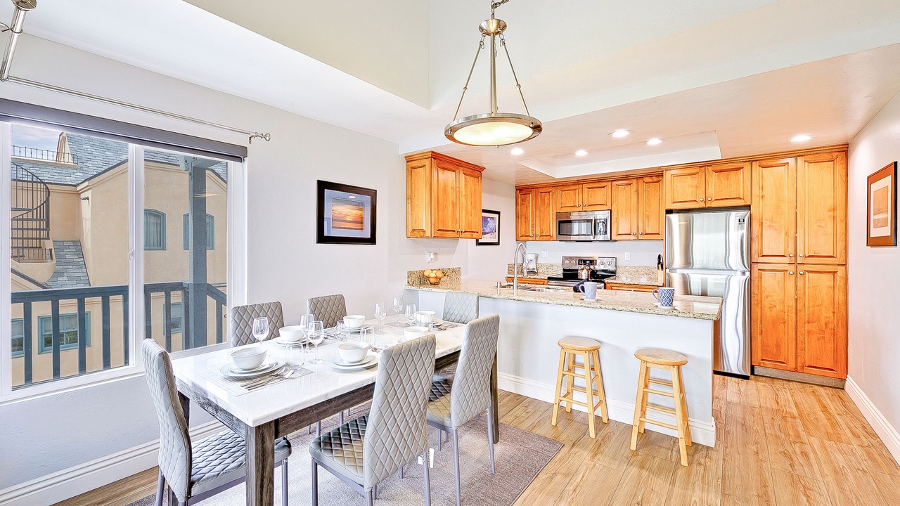 Photo of Kitchen in Balboa Peninsula