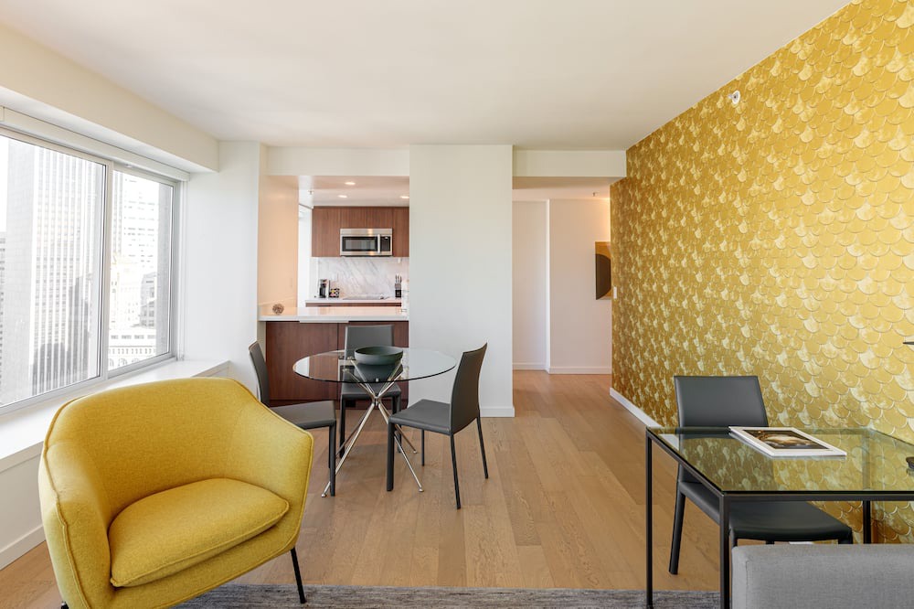 Photo of Livingroom in Downtown San Francisco