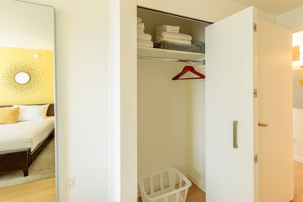 Photo of Bedroom in Downtown San Francisco