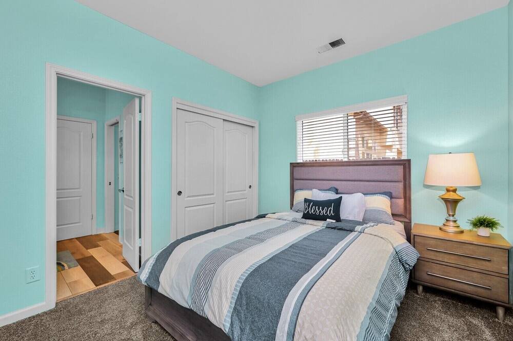 Photo of Bedroom in Roosevelt