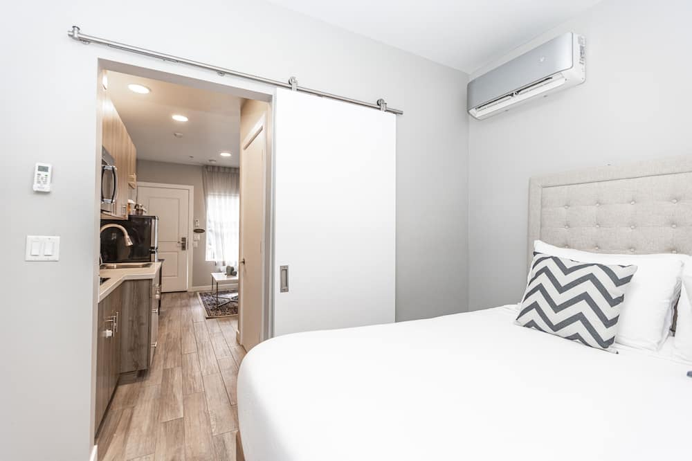 Photo of Bedroom in Old Town