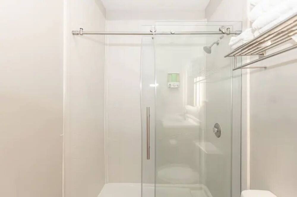 Photo of Bathroom in Old Town