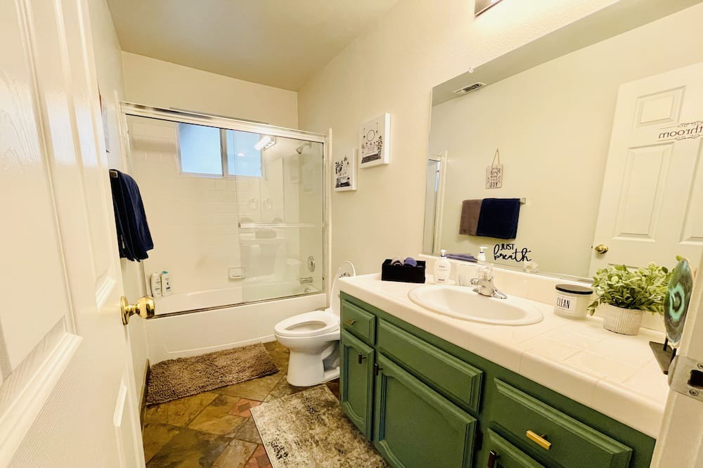 Photo of Bathroom in Oakhurst