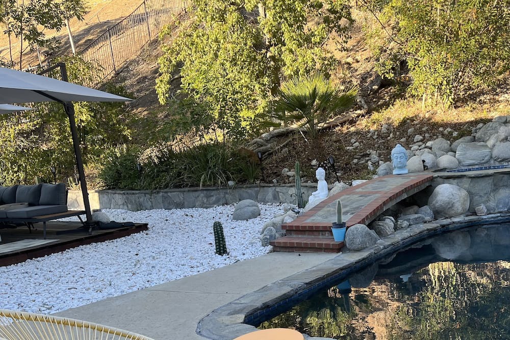 Photo of Patio Balcony in Westlake Village
