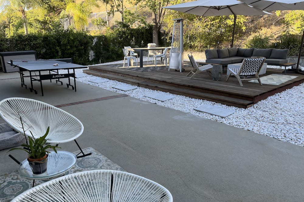 Photo of Patio Balcony in Westlake Village