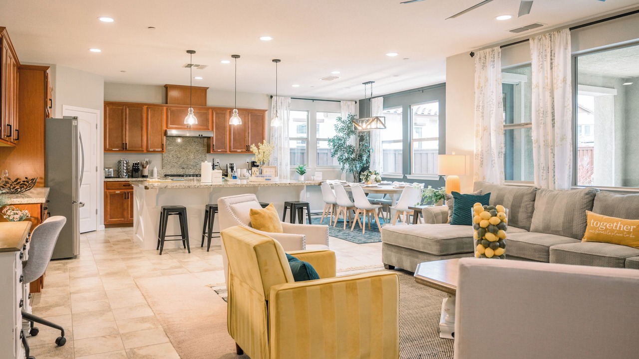 Photo of Livingroom in Lathrop