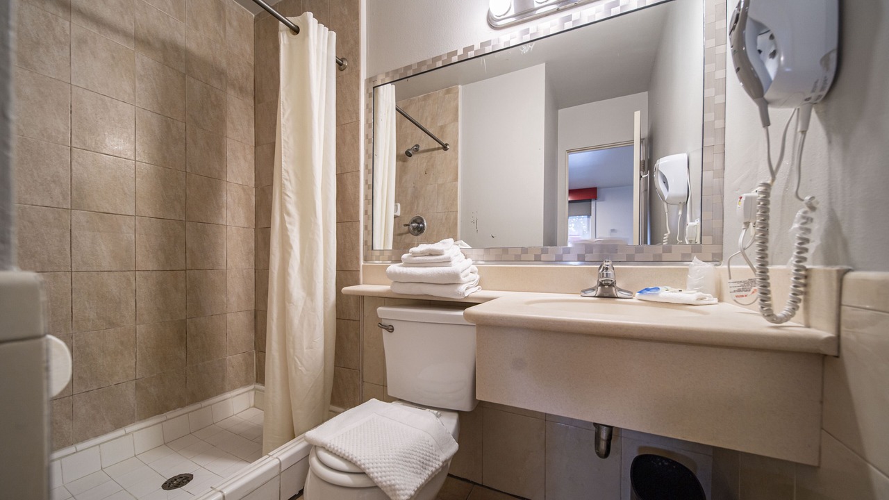 Photo of Bathroom in Chinatown