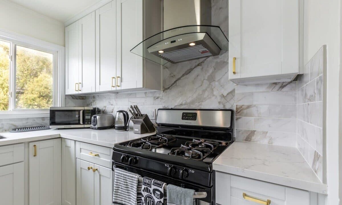 Photo of Kitchen in Cayuga Terrace