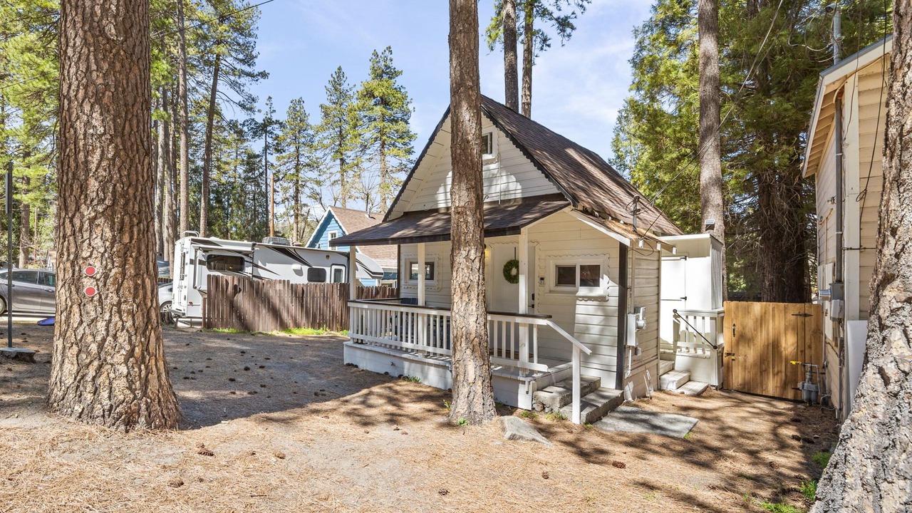 Photo of Outdoor in Crestline