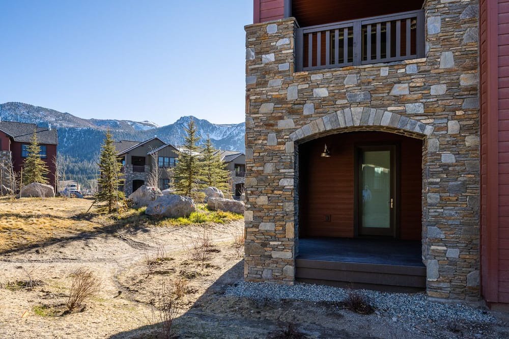 Photo of Outdoor in Mammoth Lakes