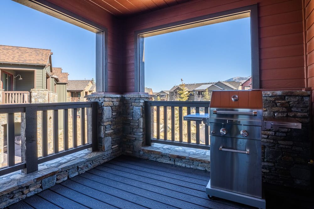 Photo of Outdoor in Mammoth Lakes