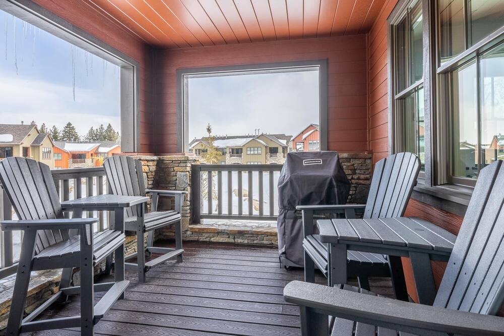 Photo of Outdoor in Mammoth Lakes