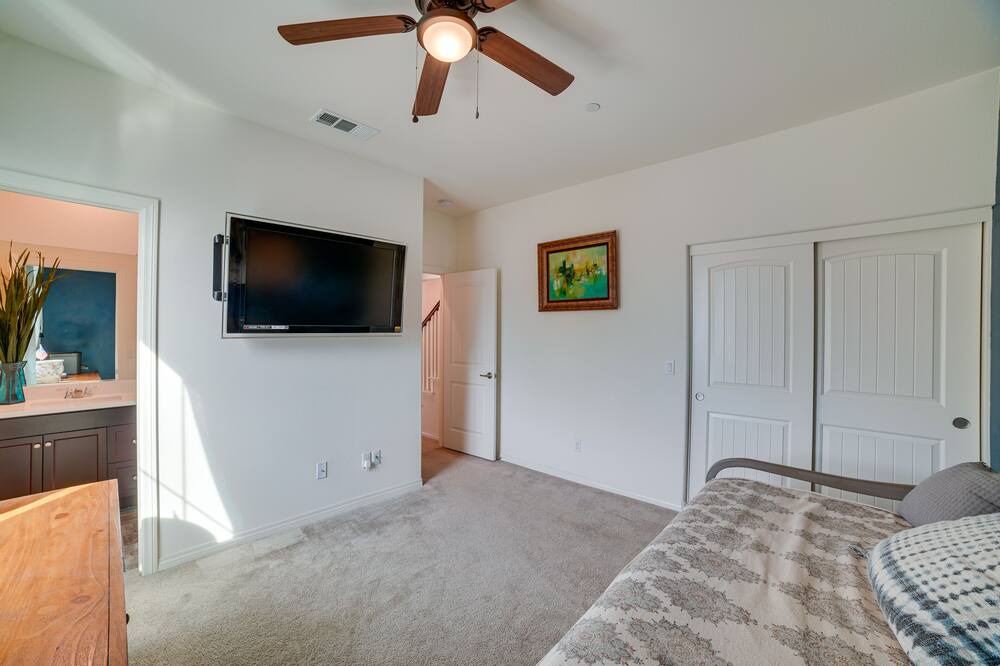 Photo of Bedroom in Sun City