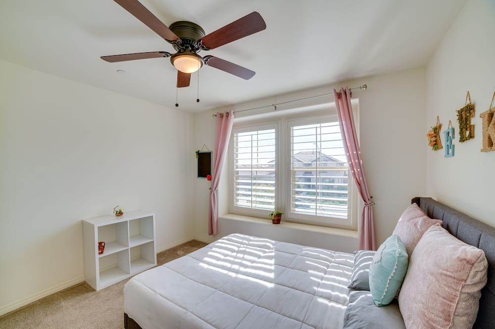 Photo of Bedroom in Sun City
