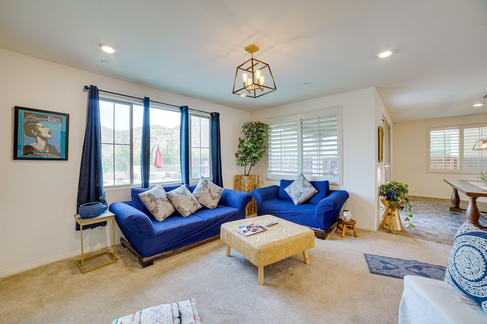 Photo of Livingroom in Sun City