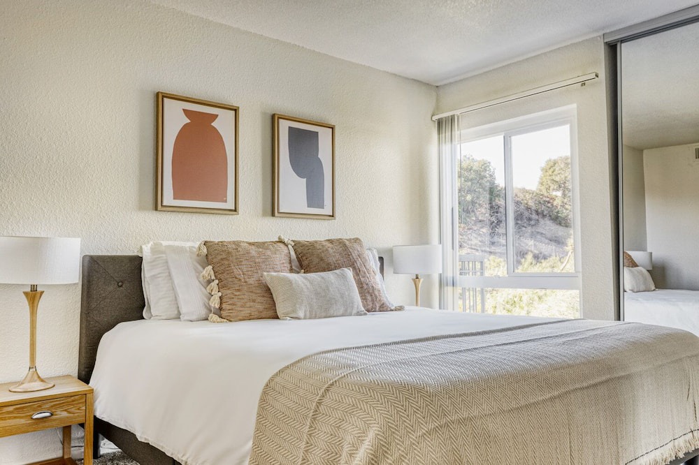 Photo of Bedroom in Los Angeles
